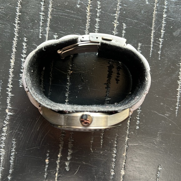 Guess carbon fiber watch men’s - Picture 3 of 10